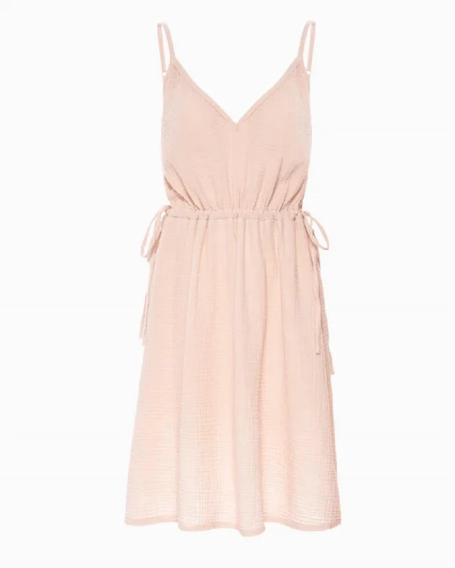 Jenessa Side Tie Dress In Frothy High-low unclassified dresses