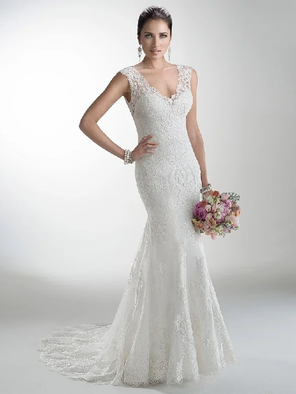 Maggie Sottero Melanie Elegant unclassified dresses
