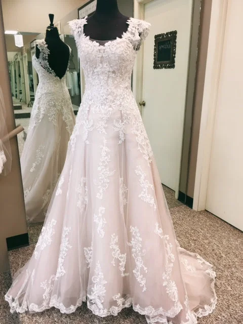 Maggie Sottero 5MB650Ravenna A-line unclassified dresses