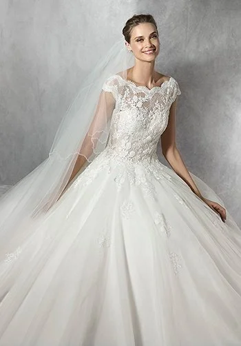 Pronovias Tamira Off-shoulder unclassified dresses