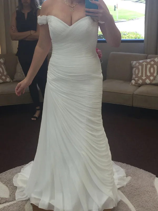 Pronovias Bena Backless unclassified dresses