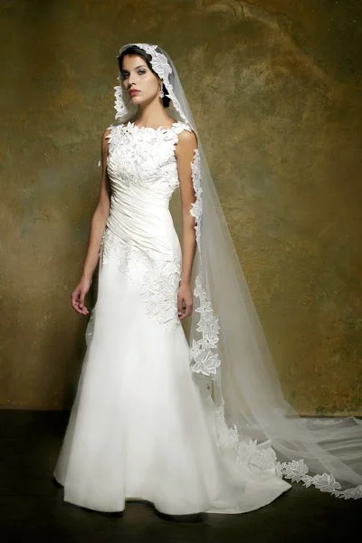 St. Pucchi Z221 Embroidered unclassified dresses